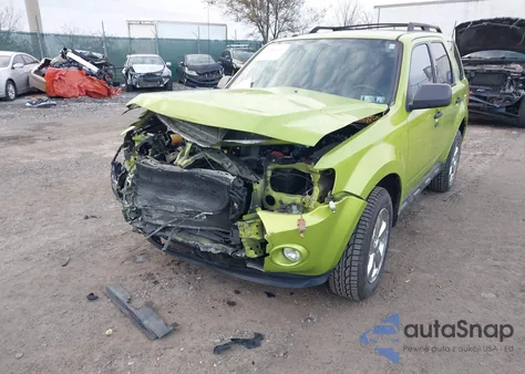 2012 Ford Escape Xlt z USA, uszkodzony, nr VIN 1FMCU9DG3CKC37924